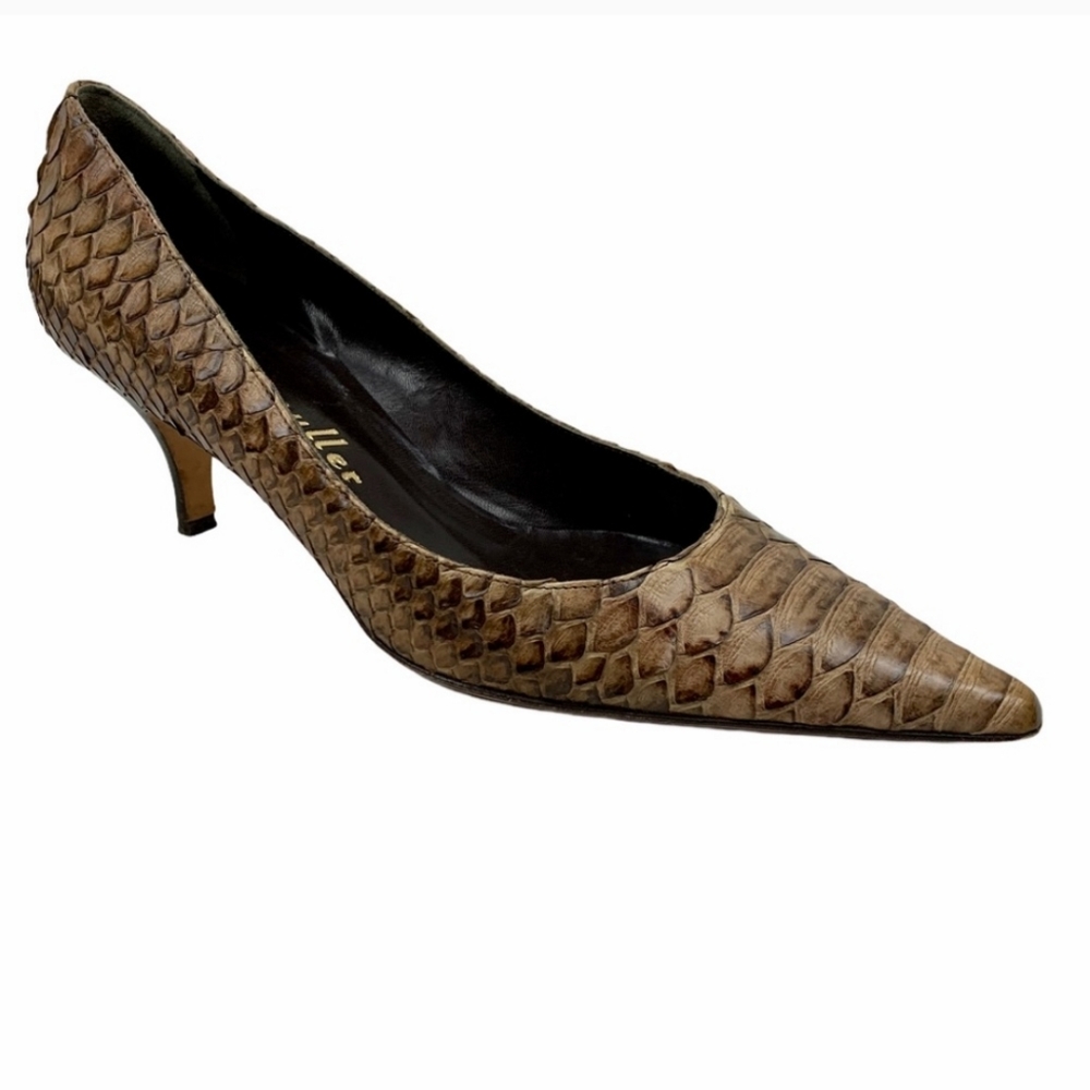Bettye Muller Kitten Heels